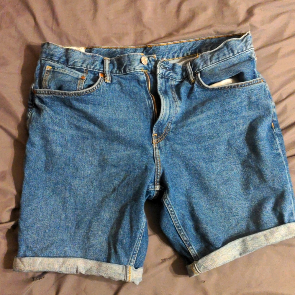 H & M Jean shorts